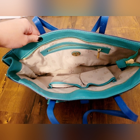 Tory Burch Tote - Picture 3 of 3